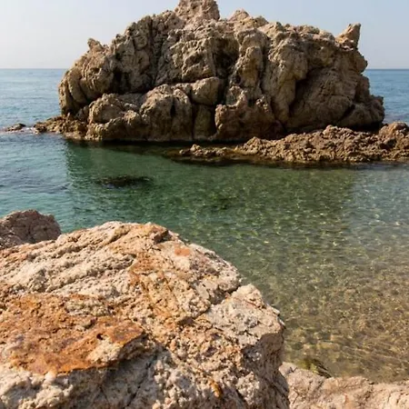 Апартаменты Beach